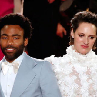 Ντόναλντ Γκλόβερ και Φίμπι Γουόλερ-Μπριτζ μεταμορφώνονται σε Mr and Mrs Smith