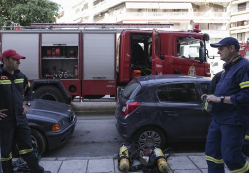Θεσσαλονίκη: Φωτιά σε σταθμευμένο φορτηγάκι, γκαζάκι σε τράπεζα