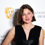 Η Έμα Κόριν θα υποδυθεί την ψεύτικη κληρονόμο Άννα Σόροκιν στη θεατρική σκηνή