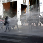 Έντονη καταστολή στη συγκέντρωση για τον Δ. Κουφοντίνα – Προσήχθη και ο γιος του, Έκτορας