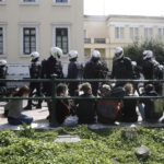 Καταγγελία: Αστυνομικοί χτύπησαν και παρενόχλησαν σεξουαλικά 18χρονη κοπέλα [ΒΙΝΤΕΟ]