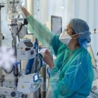 Γυναίκες στη μάχη κατά της Covid-19 – Οκτώ γυναίκες γιατροί μοιράζονται το βίωμά τους