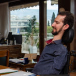 Κυμπουρόπουλος: Κατά του δικαιώματος των γυναικών στην άμβλωση ψήφισε ο ευρωβουλευτής της ΝΔ