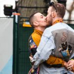 Gallup: 1 στους 6 ενήλικες της Generation Z δεν αυτοπροσδιορίζεται ως ετεροφυλόφιλο άτομο