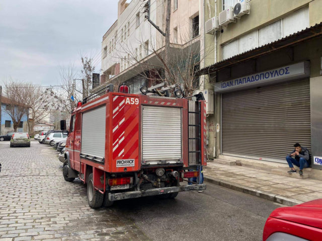 Θεσσαλονίκη: Τρεις νεκροί ύστερα από πυρκαγιά σε εγκαταλειμμένο κτίριο