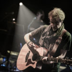 Η συναυλία του Μίλτου Πασχαλίδη στο Θέατρο Βράχων το 2018  τώρα διαθέσιμη σε streaming