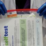 Άνοιξε η πλατφόρμα για τα δύο δωρεάν self test ανά πολίτη για τις γιορτές