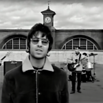 Στις 11 Απριλίου 1994 οι Oasis κυκλοφορούν το πρώτο τους single “Supersonic”