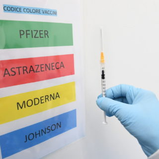 Κάλεσμα του ΠΟΥ στους G20 για την ανισότητα πρόσβασης στα εμβόλια