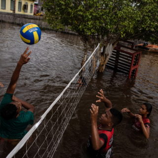 Καλώς ήρθατε στην Ανάμα, μια πόλη κάτω από το νερό στον Αμαζόνιο