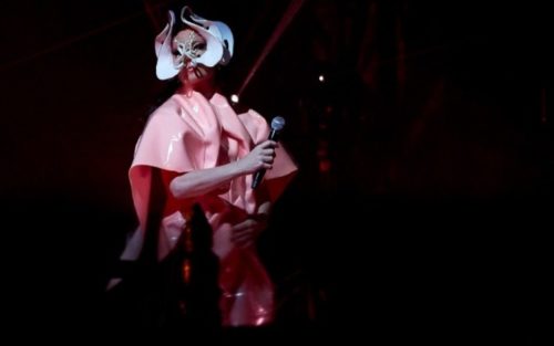Η νέα ταινία του Ρόμπερτ Έγκερς με πρωταγωνίστρια τη Björk στους κινηματογράφους τον Απρίλιο του 2022