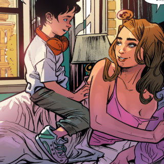 Η Νταινέρυς Ταργκάρυεν η Θυελογέννητη, η Καλίσι, η Μητέρα των Δράκων, έγραψε το πρώτο της κόμικ