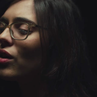 Νεφέλη Φασούλη: «Ο Φοίβος Δεληβοριάς είναι μέντορας και είμαι τυχερή που τον έχω»