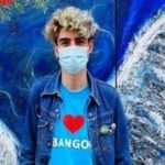 Το πρώτο genderqueer, άφυλο και non binary άτομο εξελέγη στη δημαρχία της Ουαλίας στα 22 του