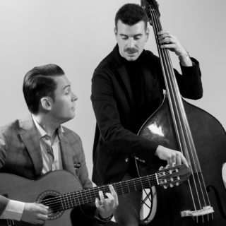 Διονύσης Πολυγένης και Κίμων Καρούτζος: «DIG!»