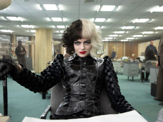 Στη νέα Κρουέλα, η Έμμα Στόουν προσπαθεί να προκαλέσει sympathy for the de Vil