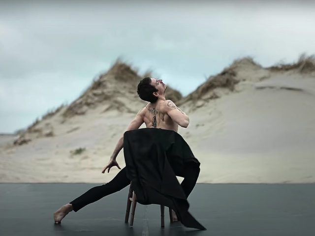 Ο Sergei Polunin χορεύει Depeche Mode [ΒΙΝΤΕΟ]