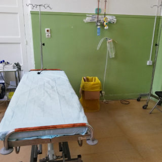 Μια μέρα σε δημόσιο νοσοκομείο αναφοράς covid