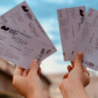 Έναρξη του Ηρωδείου με 1+1 εισιτήρια