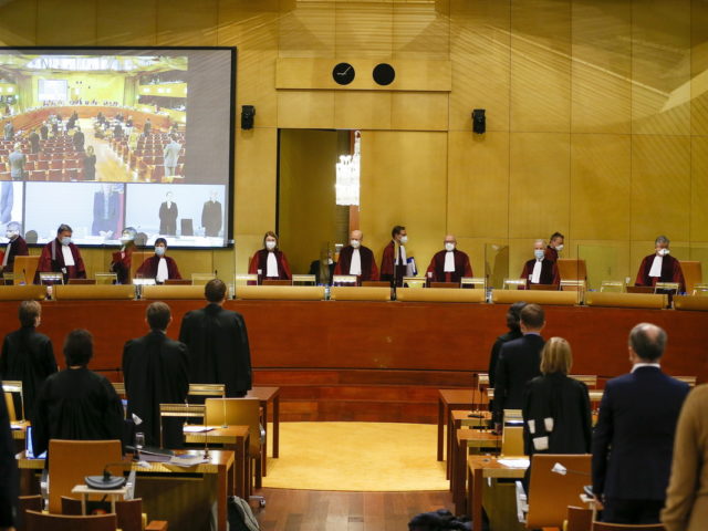ΕΕ: Η δικαστική μεταρρύθμιση της Πολωνίας παραβιάζει το ευρωπαϊκό Δίκαιο