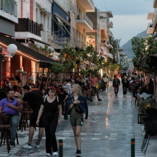 Γεραπετρίτης: Ανοιχτό το ενδεχόμενο επέκτασης του υποχρεωτικού εμβολιασμού στην εστίαση