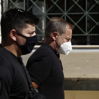 Υπόθεση Λιγνάδη: Καταθέτει σήμερα ο πρώτος άνδρας που τον κατήγγειλε για βιασμό