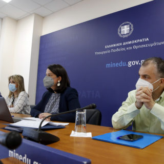 «Υπάρχουν και τα δημόσια ΙΕΚ» η απάντηση του Γ.Γ του υπουργείου Παιδείας στους μαθητές που αποκλείονται από τα πανεπιστήμια [ΒΙΝΤΕΟ]