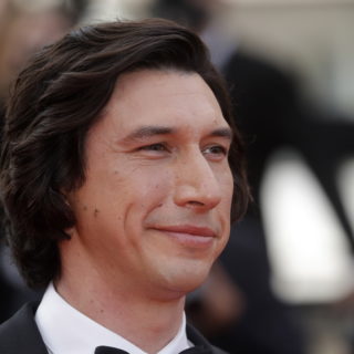 Δείτε τον Adam Driver να μετατρέπεται σε κένταυρο. Thank us later [BINTEO]