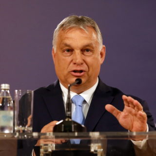 Ο Βίκτορ Ορμπάν ανακοίνωσε τη διεξαγωγή δημοψηφίσματος για τον νόμο που στρέφεται κατά της ΛΟΑΤΚΙ κοινότητας