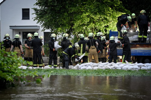 Γερμανία: Κατάρρευση σπιτιών από ισχυρές πλημμύρες [ΒΙΝΤΕΟ]