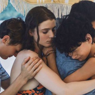 Στο Old του Μ. Νάιτ Σιάμαλαν, ο τρόμος στην παραλία δεν έχει καμία σχέση με ρακέτες