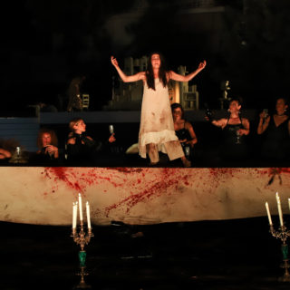 Ο Ορέστης, η Ηλέκτρα και οι «βρώμικοι πόνοι» ένα βράδυ στην Επίδαυρο