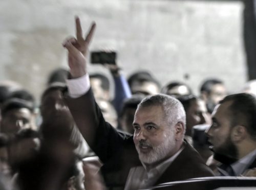 Γάζα: Ο Ισμαήλ Χανίγε επανεξελέγη στην ηγεσία της Χαμάς