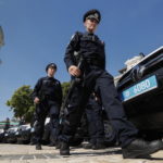 Ουκρανία: Άνδρας απειλεί να πυροδοτήσει χειροβομβίδα στην έδρα της κυβέρνησης