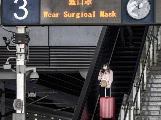 Η Κίνα περιορίζει τις μετακινήσεις των πολιτών της στο εξωτερικό