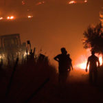 Συνεχίζεται η μάχη με τις φλόγες – Μαίνονται πυρκαγιές σε Εύβοια, Αρχαία Ολυμπία και Μεσσηνία