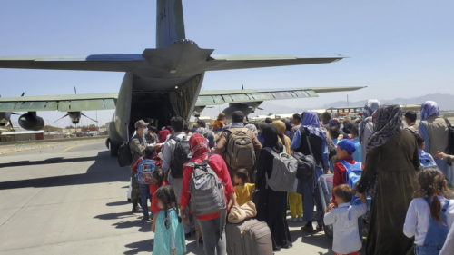 Ολλανδία, Βέλγιο, Δανία, Πολωνία και Ουγγαρία τερματίζουν τις πτήσεις απομάκρυνσης πολιτών από την Καμπούλ