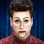 Ο Γιώργος Χρυσοστόμου «τα λέει όλα» στην προσωπική του παράσταση «Mute»