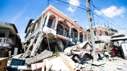 Αϊτή: 304 οι νεκροί από τα 7.2 Ρίχτερ – Χιλιάδες τραυματίες και αγνοούμενοι [ΒΙΝΤΕΟ]
