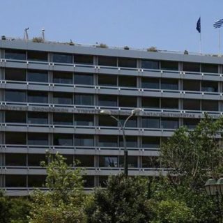 Παρατείνεται η προθεσμία υποβολής των φορολογικών δηλώσεων