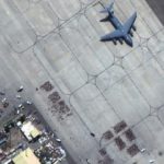 Αφγανιστάν: Τουλάχιστον 13  νεκροί, ανάμεσά τους παιδιά από έκρηξη και πυροβολισμούς έξω από το αεροδρόμιο της Καμπούλ [ΒΙΝΤΕΟ]