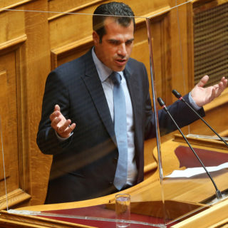 Πλεύρης σε Τσίπρα: Χυδαία η αναφορά ότι δεν είναι κοινής αποδοχής η Επιτροπή Λοιμωξιολόγων