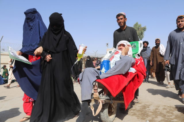 Αφγανιστάν: Οι Ταλιμπάν απαγόρευσαν σε γυναίκες υπαλλήλους να εισέλθουν στο υπουργείο Γυναικείων Υποθέσεων