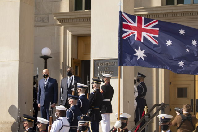 AUKUS: Στρατηγική συμμαχία ΗΠΑ – Αυστραλίας – Βρετανίας κατά της Κίνας