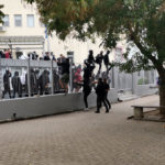 Σταυρούπολη – Καθηγήτρια του ΕΠΑΛ: «Μας άφησαν έρμαια μιας οπλισμένης περιθωριακής ομάδας» [ΒΙΝΤΕΟ]