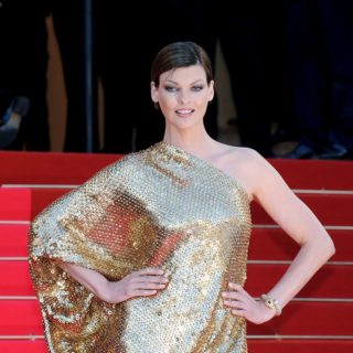 Η ψυχική υγεία της Linda Evangelista μετράει