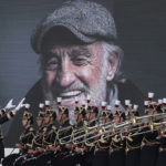 Jean-Paul Belmondo: Η ανατριχιαστική στιγμή του τελευταίου χαιρετισμού υπό τους ήχους του Ennio Morricone [BINTEO]