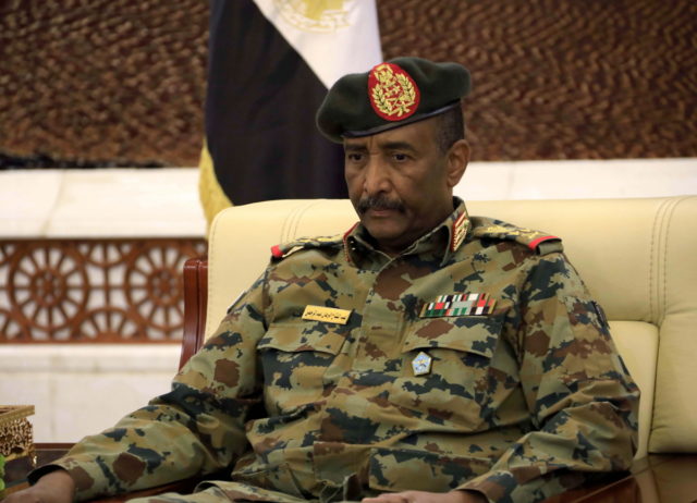 Xάος επικρατεί στο Σουδάν εν μέσω του πραξικοπήματος [ΒΙΝΤΕΟ]