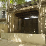 Μια μάντρα που αποτελεί το μοναδικό δείγμα σκηνής της belle époque στην Αθήνα ξαναζωντανεύει