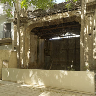 Μια μάντρα που αποτελεί το μοναδικό δείγμα σκηνής της belle époque στην Αθήνα ξαναζωντανεύει